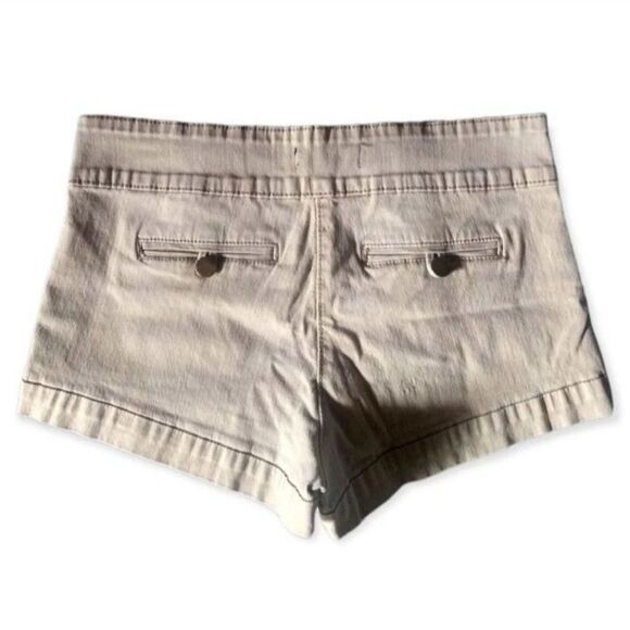 ❤️SALE! PRICE FINAL!❤️ FOREVER 21 SHORTS SIZE 29 - Picture 3 of 10